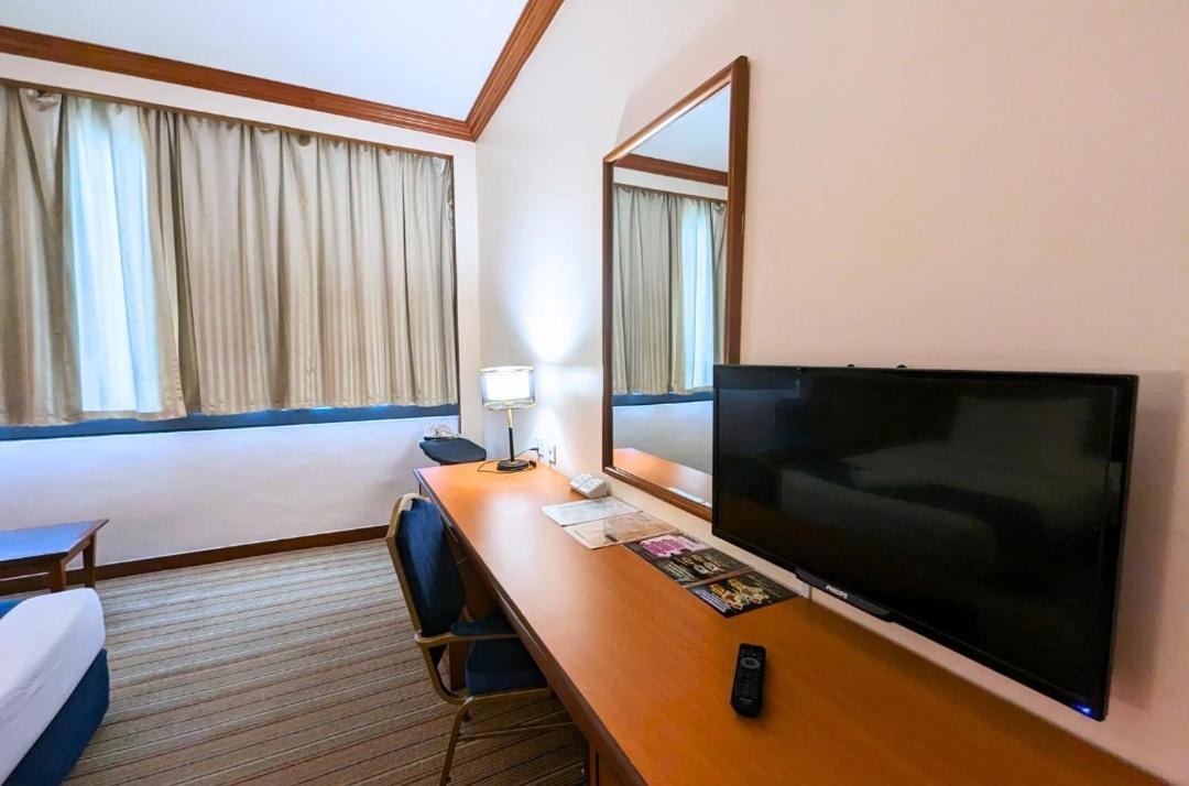 Park Avenue Hotel Sungai Petani Exterior photo